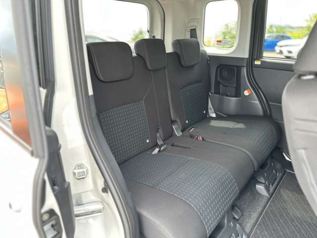 ダイハツ トール １．０ カスタムＧ R5年 (近畿) 99