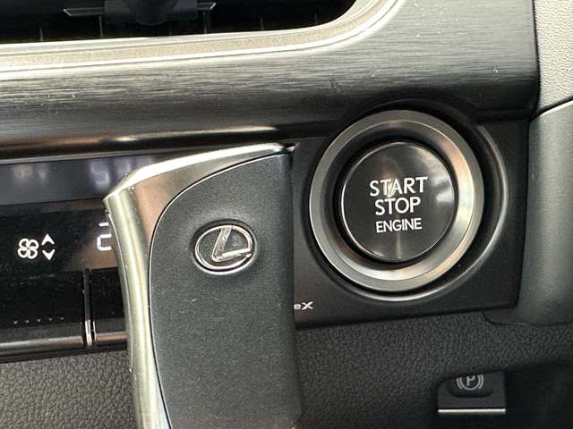 レクサス ＵＸ２００ Ｆスポーツ R4年 (近畿) 99