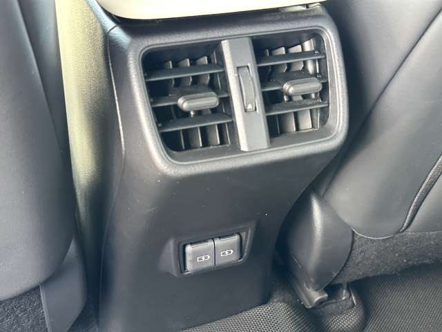 レクサス ＵＸ２００ Ｆスポーツ R4年 (近畿) 99