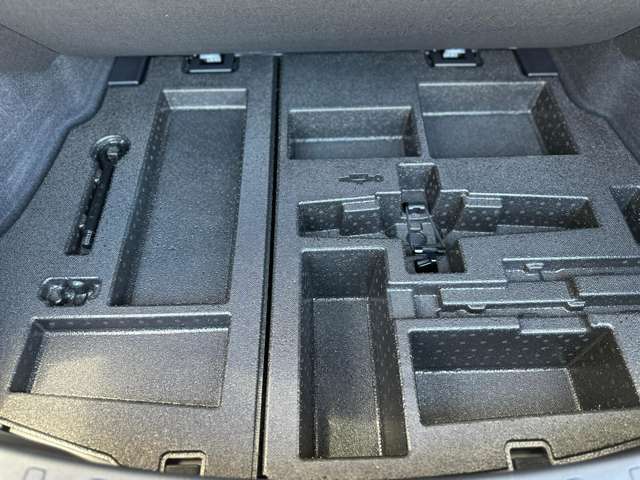 レクサス ＵＸ２００ Ｆスポーツ R4年 (近畿) 99