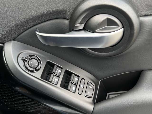 フィアット ５００Ｘ コンフォート R4年 (近畿) 99