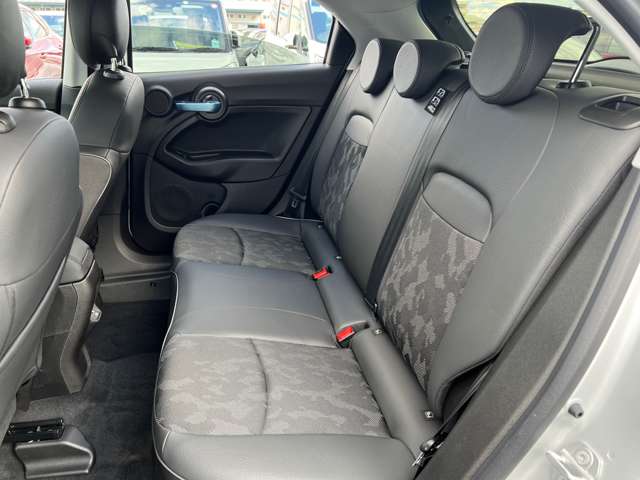 フィアット ５００Ｘ コンフォート R4年 (近畿) 99