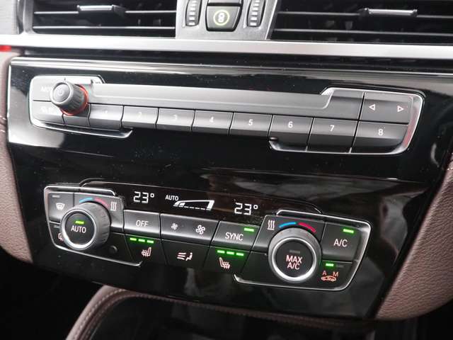 ＢＭＷ Ｘ１ Ｘドライブ １８Ｄ Ｘライン エディション ジョイプラス ４ＷＤ R2年 (関東) 99