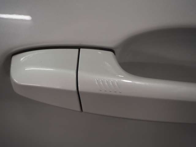 ＢＭＷ Ｘ１ Ｘドライブ １８Ｄ Ｘライン エディション ジョイプラス ４ＷＤ R2年 (関東) 99