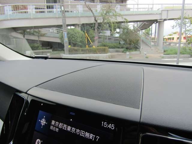 ボルボ ＸＣ６０ Ｂ５ ＡＷＤ モメンタム ４ＷＤ R2年 (関東) 99