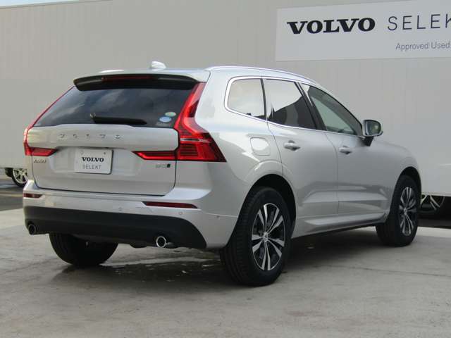 ボルボ ＸＣ６０ Ｂ５ ＡＷＤ モメンタム ４ＷＤ R2年 (関東) 99