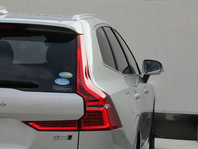 ボルボ ＸＣ６０ Ｂ５ ＡＷＤ モメンタム ４ＷＤ R2年 (関東) 99