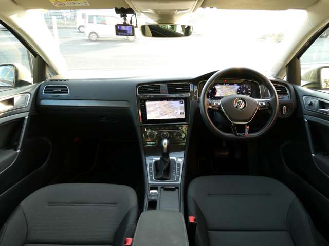 フォルクスワーゲン ゴルフ ＴＤＩ コンフォートライン マイスター ディーゼルターボ R2年 (関東) 99