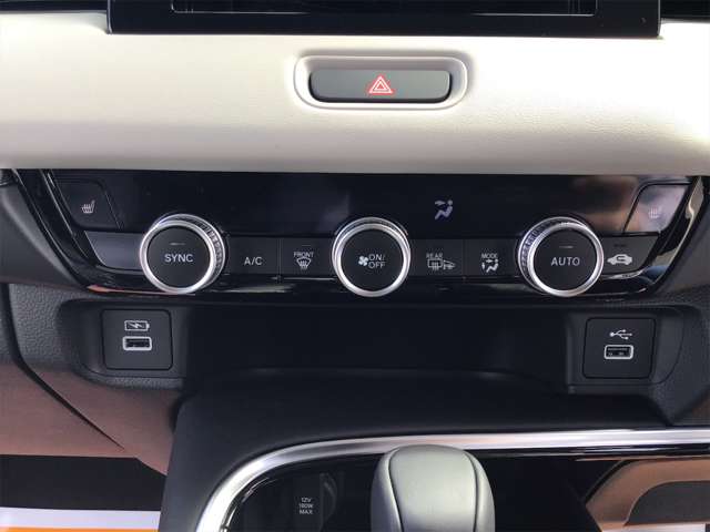 ホンダ ヴェゼル １．５ Ｅ：ＨＥＶ Ｚ R5年 (近畿) 99