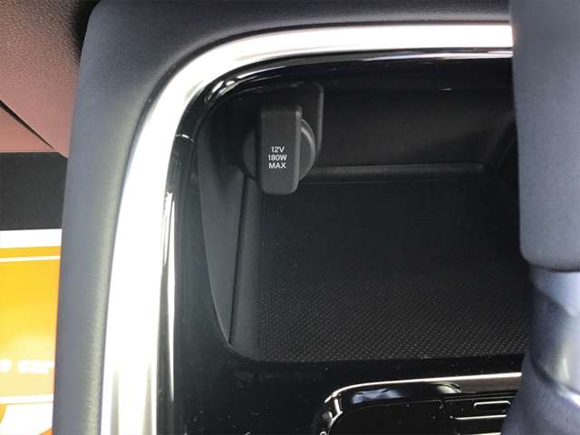 ホンダ ヴェゼル １．５ Ｅ：ＨＥＶ Ｚ R5年 (近畿) 99