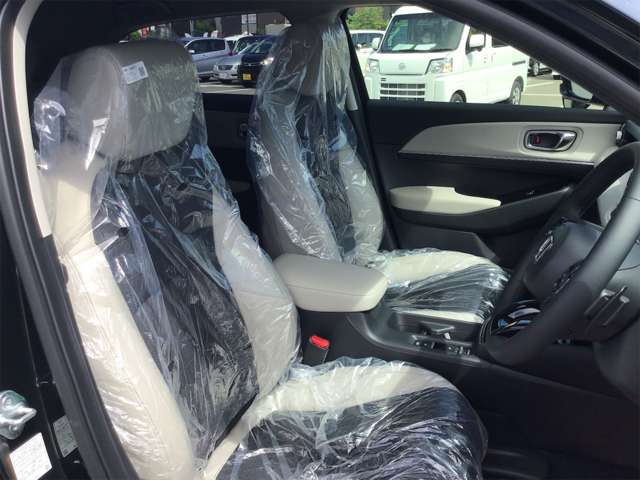 ホンダ ヴェゼル １．５ Ｅ：ＨＥＶ Ｚ R5年 (近畿) 99