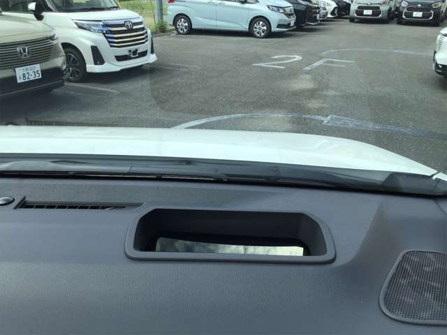 トヨタ ノア １．８ ハイブリッド Ｓ－Ｚ R5年 (近畿) 99