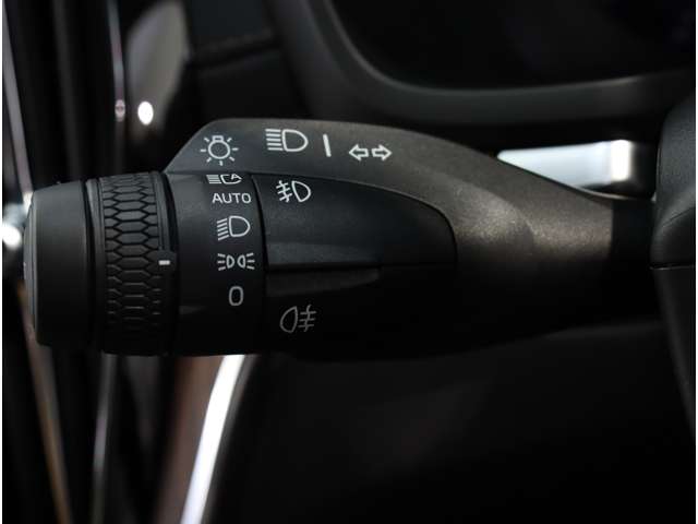 ボルボ Ｖ６０ アルティメット Ｂ４ R5年 (関東) 99