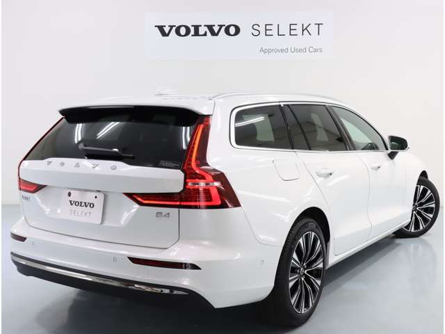 ボルボ Ｖ６０ アルティメット Ｂ４ R5年 (関東) 99
