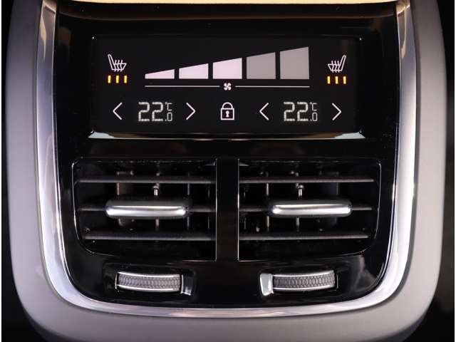 ボルボ Ｖ６０クロスカントリー アルティメット Ｂ５ ＡＷＤ ４ＷＤ R5年 (関東) 99