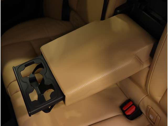 ボルボ Ｖ６０クロスカントリー アルティメット Ｂ５ ＡＷＤ ４ＷＤ R5年 (関東) 99