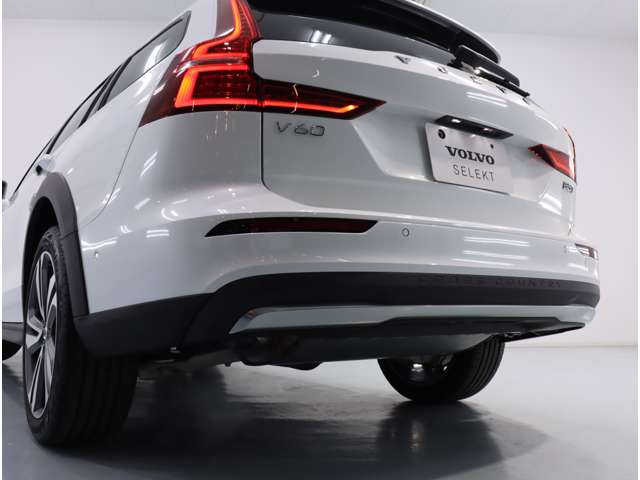 ボルボ Ｖ６０クロスカントリー アルティメット Ｂ５ ＡＷＤ ４ＷＤ R5年 (関東) 99