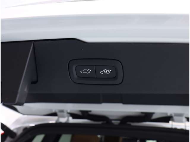 ボルボ Ｖ６０クロスカントリー アルティメット Ｂ５ ＡＷＤ ４ＷＤ R5年 (関東) 99