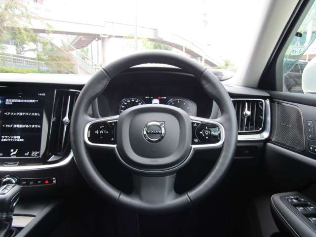 ボルボ Ｖ６０ Ｔ５　インスクリプション R2年 (関東) 99