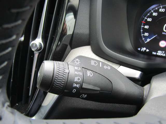 ボルボ Ｖ６０ Ｔ５　インスクリプション R2年 (関東) 99