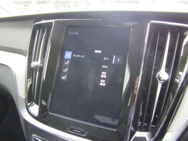 ボルボ Ｖ６０ Ｔ５　インスクリプション R2年 (関東) 99