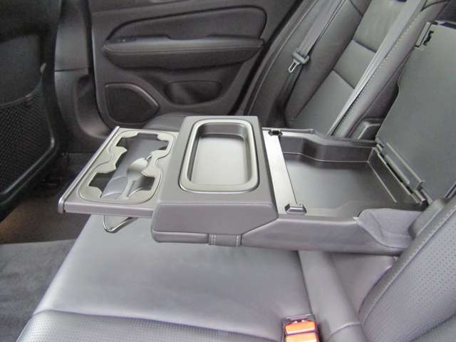 ボルボ Ｖ６０ Ｔ５　インスクリプション R2年 (関東) 99