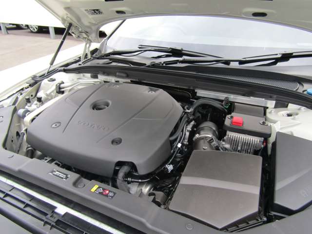 ボルボ Ｖ６０ Ｔ５　インスクリプション R2年 (関東) 99