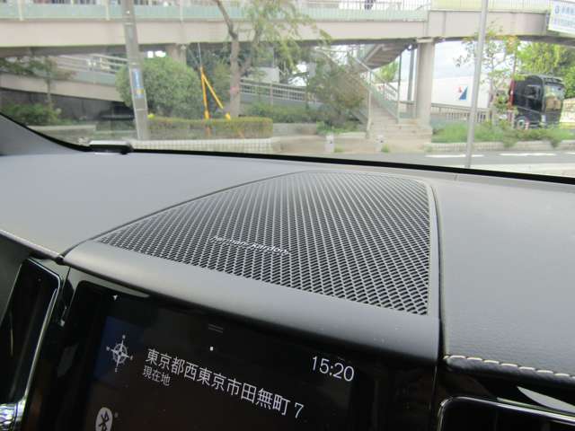 ボルボ ＸＣ６０ Ｄ４ ＡＷＤ インスクリプション ディーゼルターボ ４ＷＤ R1年 (関東) 99