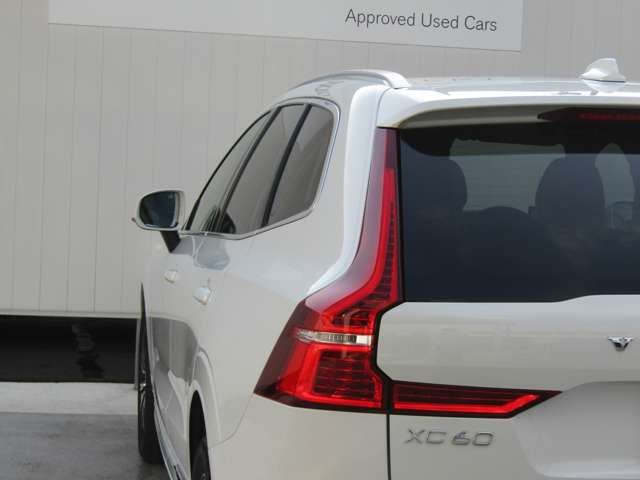 ボルボ ＸＣ６０ Ｄ４ ＡＷＤ インスクリプション ディーゼルターボ ４ＷＤ R1年 (関東) 99