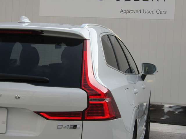 ボルボ ＸＣ６０ Ｄ４ ＡＷＤ インスクリプション ディーゼルターボ ４ＷＤ R1年 (関東) 99