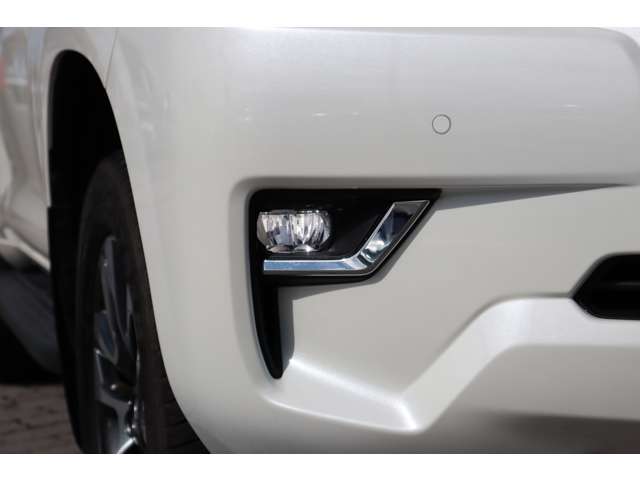 トヨタ ランドクルーザープラド ２．７ ＴＸ Ｌパッケージ ４ＷＤ R4年 (東海) 99