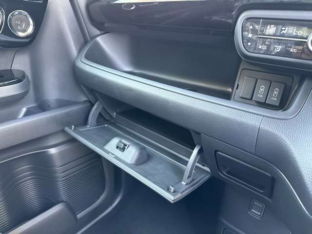 ホンダ Ｎ　ＢＯＸ カスタム ６６０ Ｌ R5年 (東海) 99