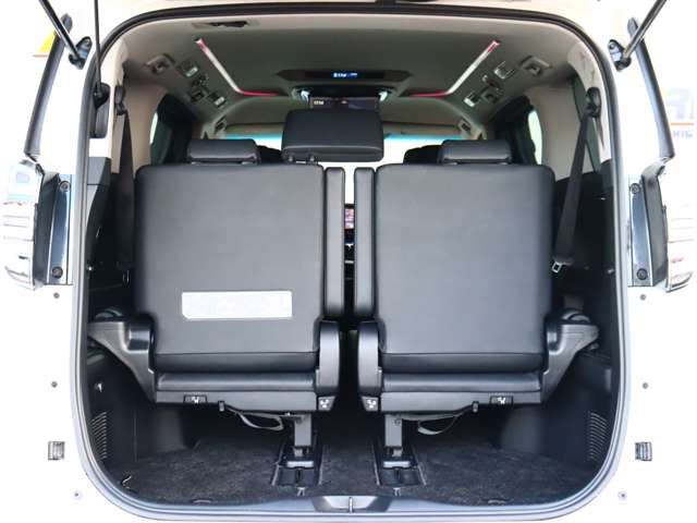 トヨタ ヴェルファイア　ハイブリッド ハイブリッド ２．５ ＺＲ Ｇエディション Ｅ－ＦＯＵＲ ４ＷＤ R1年 (関東) 99