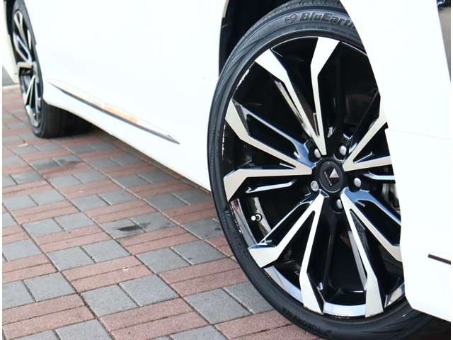 トヨタ ヴェルファイア　ハイブリッド ハイブリッド ２．５ ＺＲ Ｇエディション Ｅ－ＦＯＵＲ ４ＷＤ R1年 (関東) 99