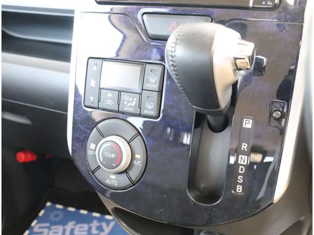 ダイハツ タント ６６０ カスタム ＲＳ トップエディション ＶＳ ＳＡＩＩＩ R1年 (関東) 99