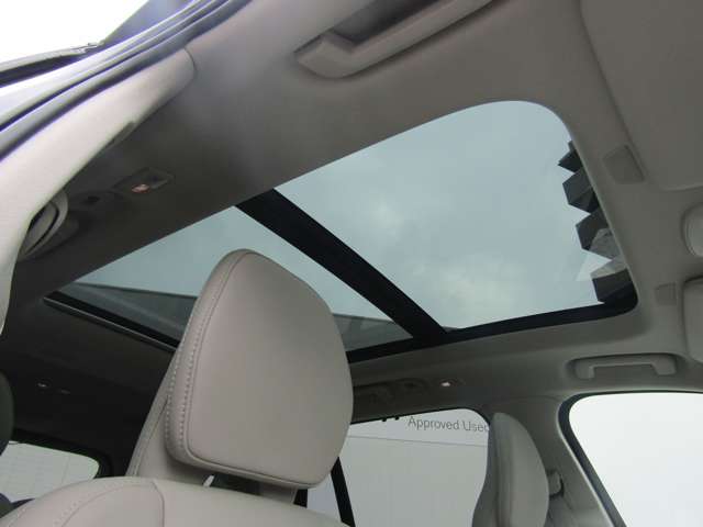 ボルボ ＸＣ９０ リチャージ アルティメット Ｔ８ ＡＷＤ プラグイン ハイブリッド ４ＷＤ R5年 (関東) 99