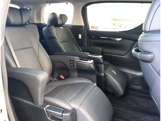 トヨタ アルファード ２．５ Ｓ Ｃパッケージ R3年 (関東) 99