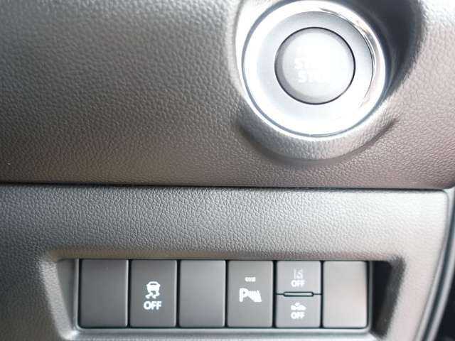 スズキ スイフト スポーツ １．４ R5年 (東海) 99