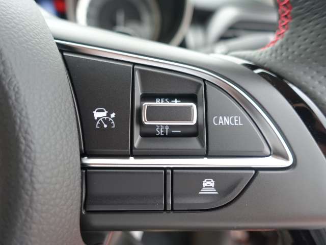 スズキ スイフト スポーツ １．４ R5年 (東海) 99