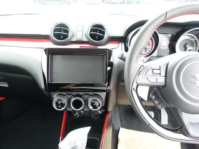 スズキ スイフト スポーツ １．４ R5年 (東海) 99