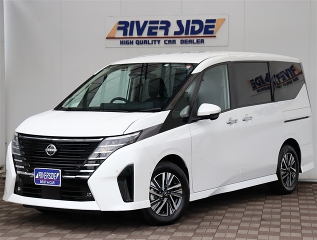 日産 セレナ １．４ Ｅ－ＰＯＷＥＲ ルキシオン R5年 (関東) 99