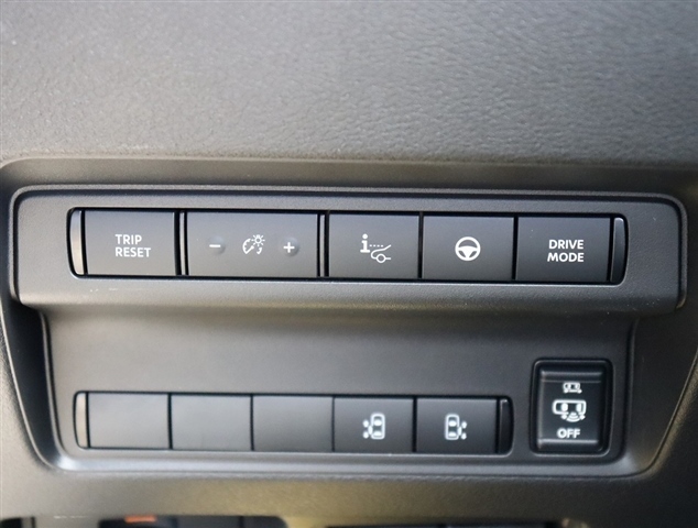 日産 セレナ １．４ Ｅ－ＰＯＷＥＲ ルキシオン R5年 (関東) 99