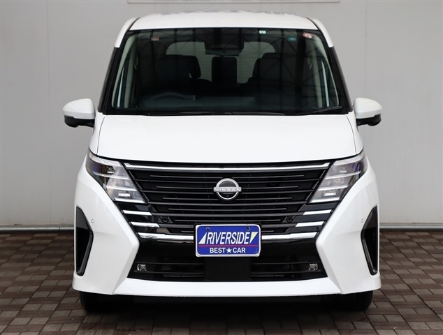 日産 セレナ １．４ Ｅ－ＰＯＷＥＲ ルキシオン R5年 (関東) 99