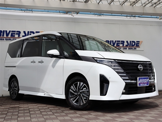 日産 セレナ １．４ Ｅ－ＰＯＷＥＲ ルキシオン R5年 (関東) 99