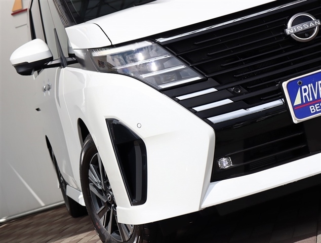 日産 セレナ １．４ Ｅ－ＰＯＷＥＲ ルキシオン R5年 (関東) 99