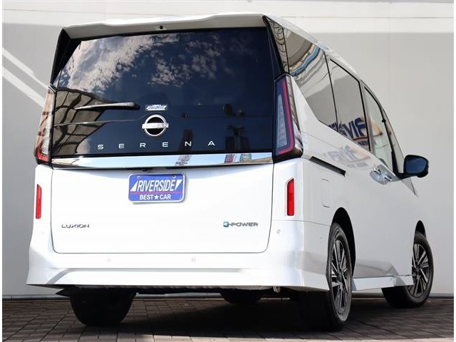 日産 セレナ １．４ Ｅ－ＰＯＷＥＲ ルキシオン R5年 (関東) 99