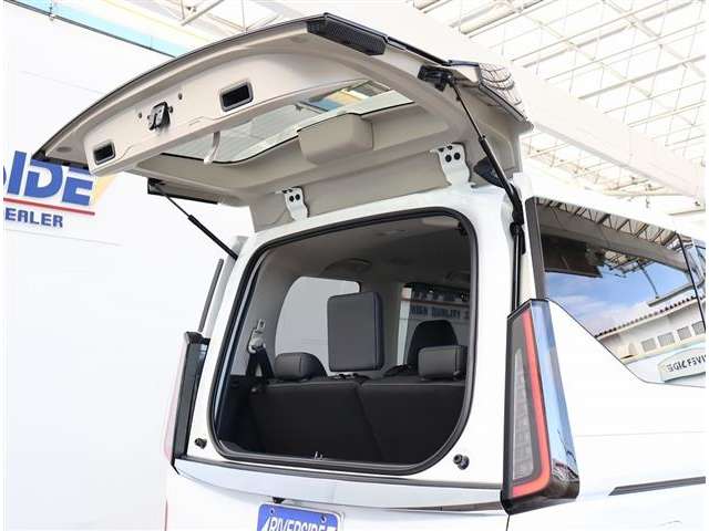 日産 セレナ １．４ Ｅ－ＰＯＷＥＲ ルキシオン R5年 (関東) 99