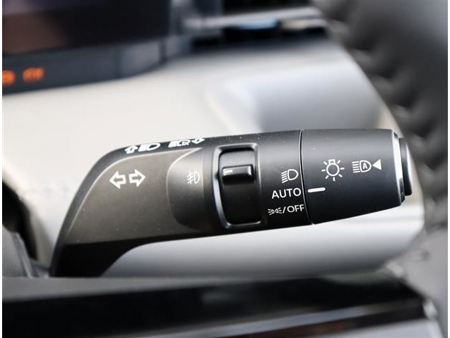 日産 セレナ １．４ Ｅ－ＰＯＷＥＲ ルキシオン R5年 (関東) 99