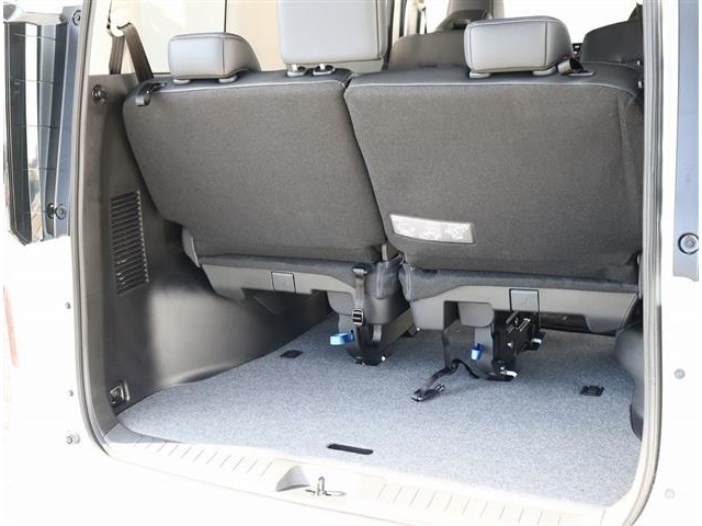 日産 セレナ １．４ Ｅ－ＰＯＷＥＲ ルキシオン R5年 (関東) 99