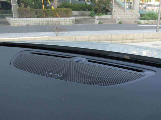 ボルボ Ｖ６０ Ｔ５　インスクリプション R2年 (関東) 99